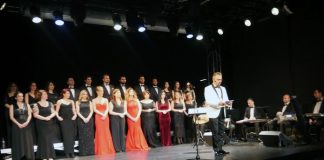 SANAT MÜZİĞİ KOROSU’NUN PARİS’TE MUHTEŞEM KONSERİ