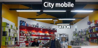 PARİS’TE TELEFON TAMİRİ VE AKSESURLARI SATIŞ YERİ CİTY MOBİLE