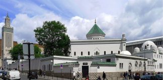 FRANSA’DA KORONAVİRÜS NEDENİYLE CUMA NAMAZI KILINMAYACAK