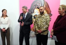 Şahin Demir’in “Bakışla Yüzleşme” Sergisi Paris’te Açıldı