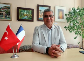EVREUX FRANSIZ-TÜRK KÜLTÜR VE SPOR DERNEĞİ BAŞKANI SELAHATTİN PALANDÖKEN ANLATIYOR