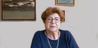 FRANSA’NIN VİTRİNİNDEKİ TÜRKLERİNDEN: GAYE PETEK